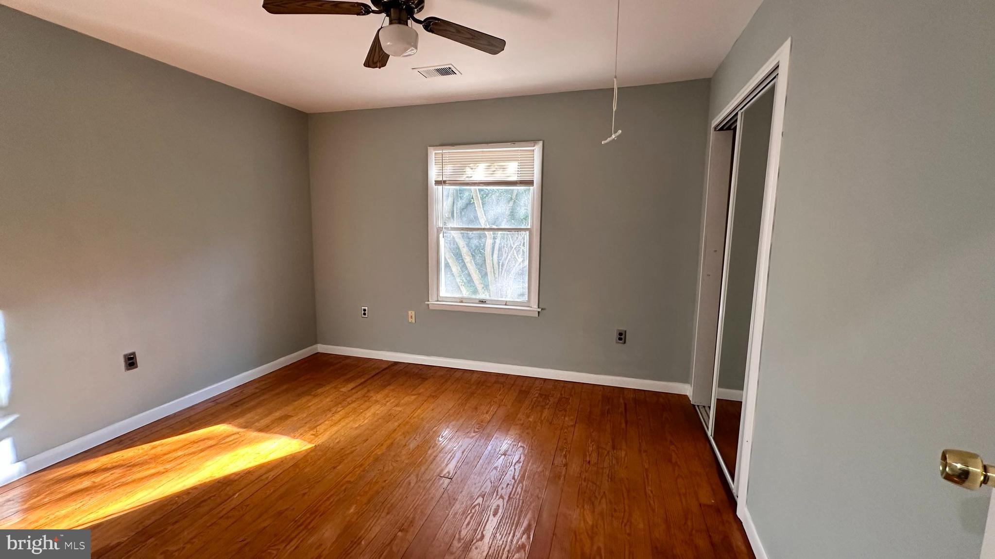 8334 Idylwood Road Vienna, VA 22182 - Photo 12 of 24