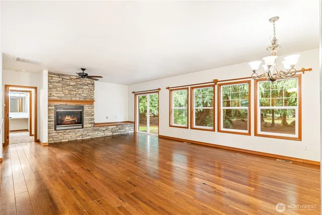 $949,000 | 31727 76th Avenue Northwest, Stanwood, WA 98292