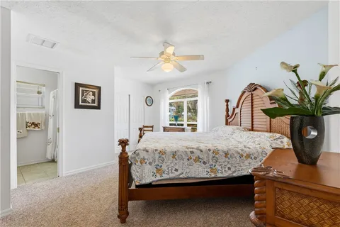 $545,000 | 212 14th Place, Vero Beach, FL 32960