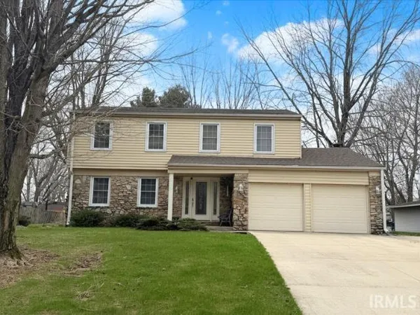 $325,000 | 1009 North Hickory Lane, Kokomo, IN 46901