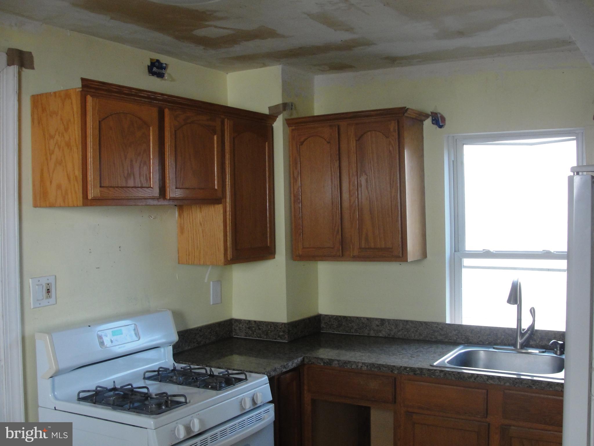 4136 Rhawn Street Philadelphia, PA 19136 - Photo 4 of 17