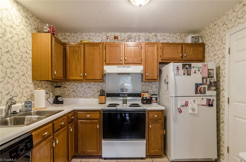 5697 Appleton Road Greensboro, NC 27405 - Photo 11 of 25 Gallery Image 11