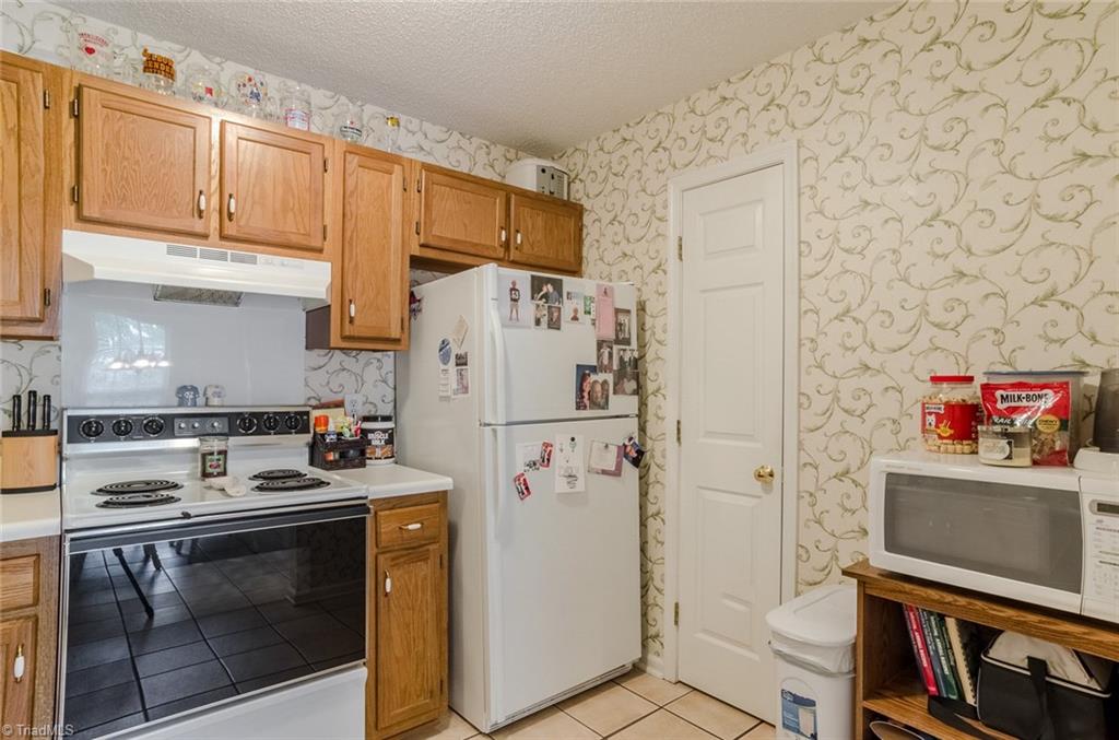 5697 Appleton Road Greensboro, NC 27405 - Photo 12 of 25 Gallery Image 12