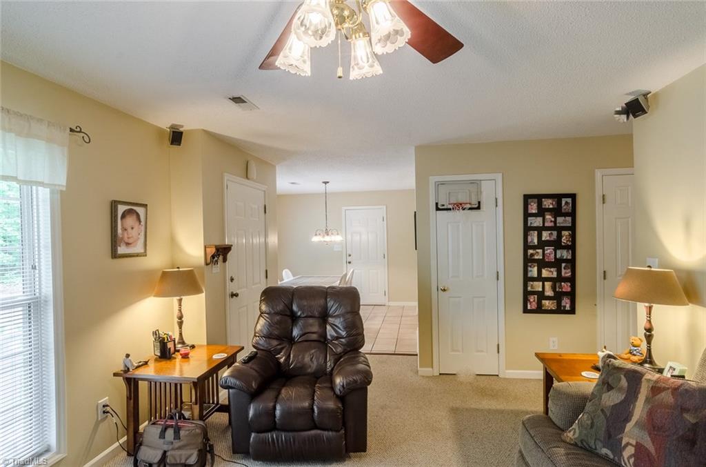 5697 Appleton Road Greensboro, NC 27405 - Photo 5 of 25 Gallery Image 5