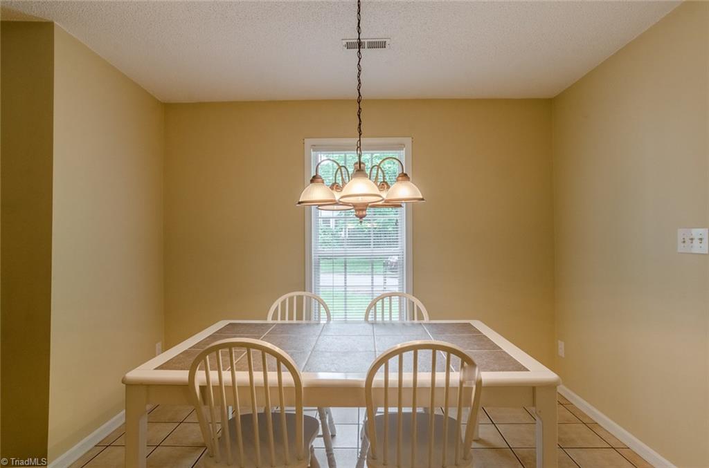 5697 Appleton Road Greensboro, NC 27405 - Photo 9 of 25 Gallery Image 9