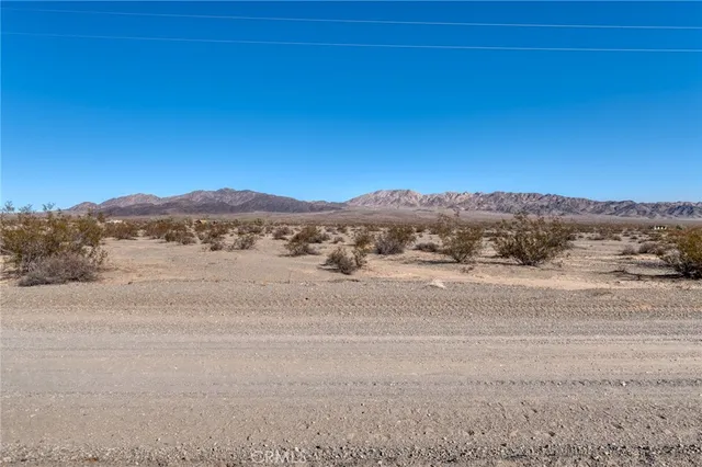 $295,000 | 85927 Eddie Albert Road, Twentynine Palms, CA 92277