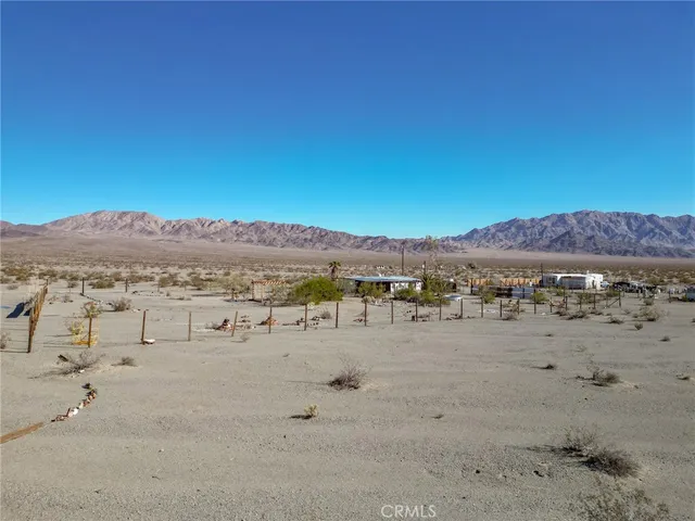 $295,000 | 85927 Eddie Albert Road, Twentynine Palms, CA 92277