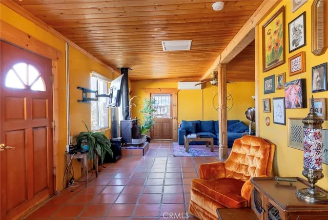 $295,000 | 85927 Eddie Albert Road, Twentynine Palms, CA 92277