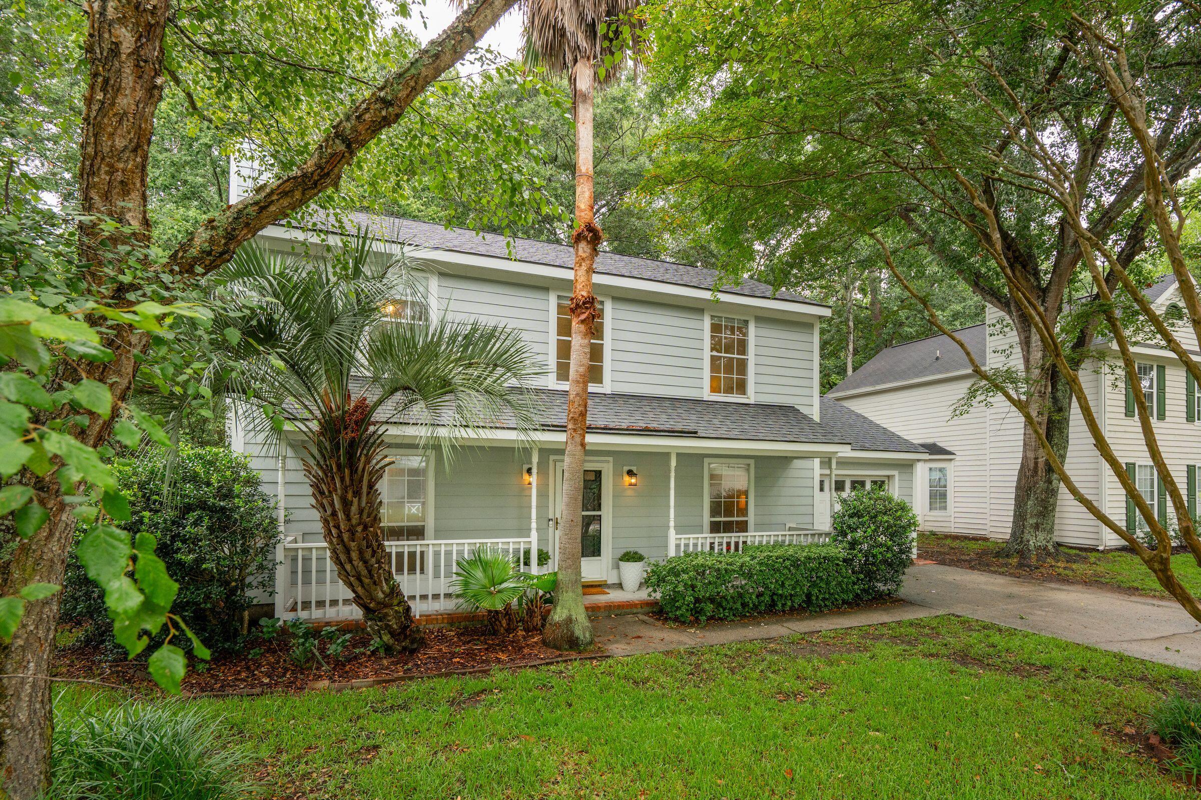 543 Castle Hall Road Mount Pleasant, SC 29464 - Photo 7 of 58 543CastleHallRd-KeenEyeMarketing-002