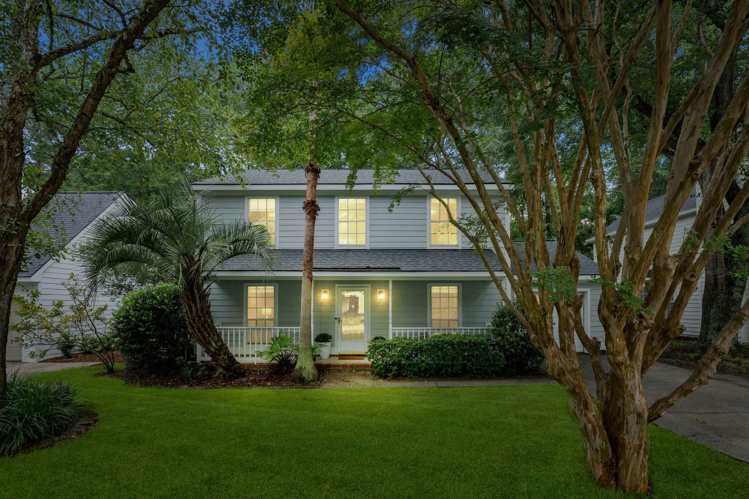 543 Castle Hall Road Mount Pleasant, SC 29464 - Photo 9 of 58 543CastleHallRd-KeenEyeMarketing-061