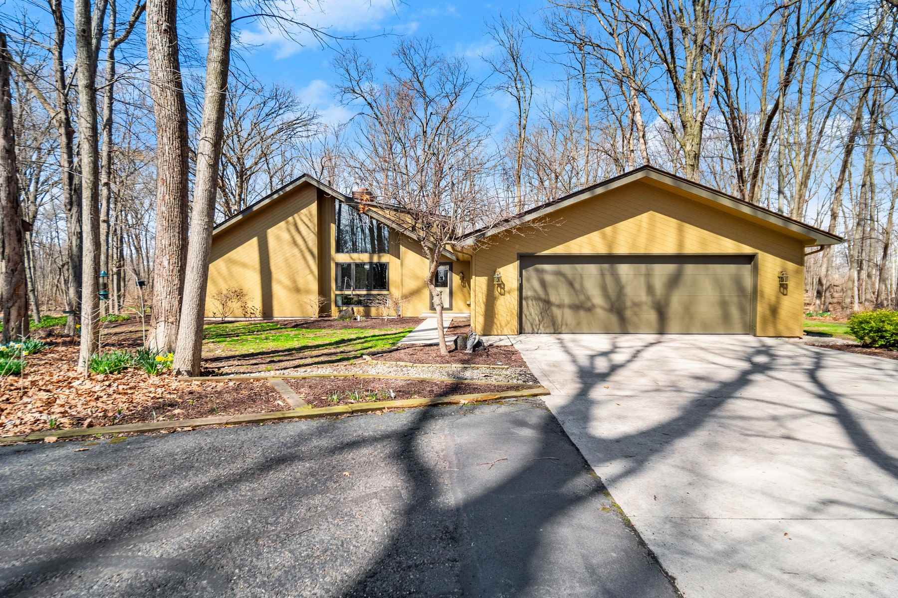 3907 Eggeman Road Fort Wayne, IN 46814 - Photo 5 of 35