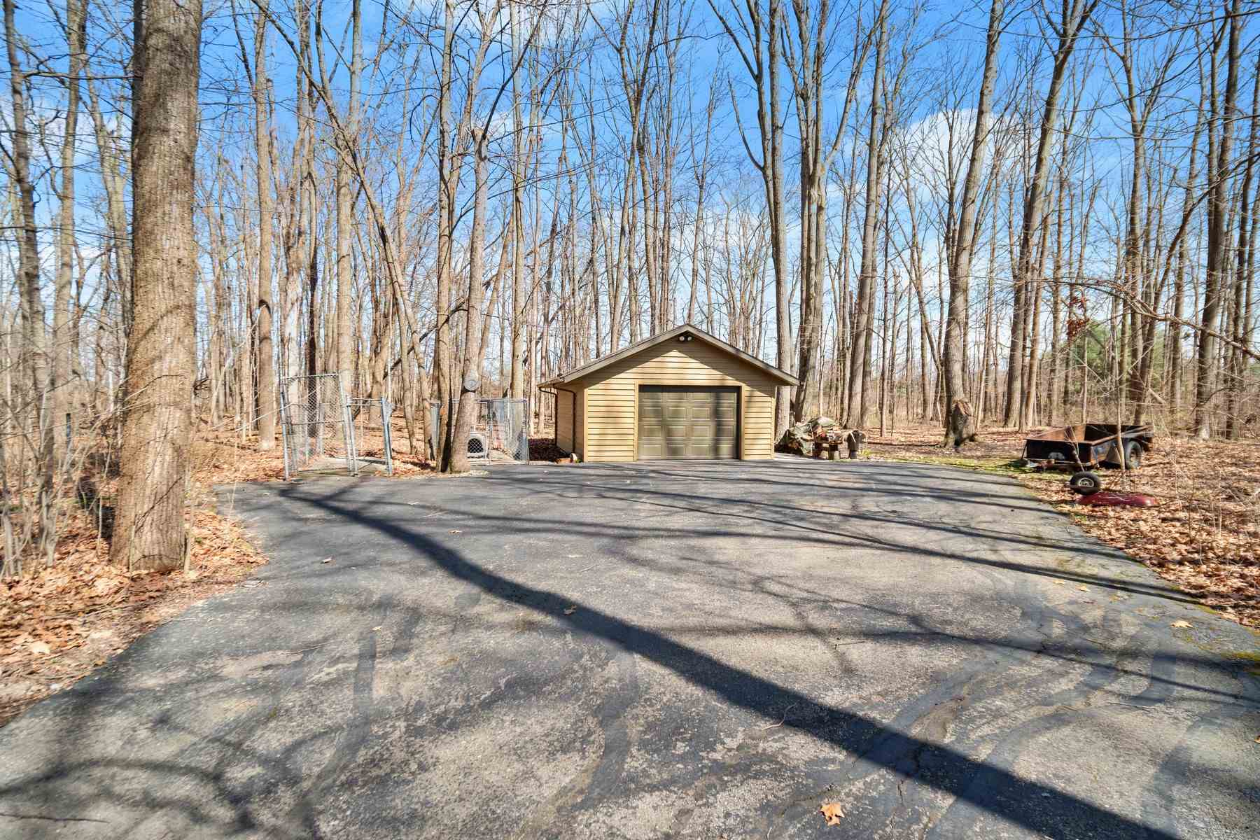 3907 Eggeman Road Fort Wayne, IN 46814 - Photo 6 of 35