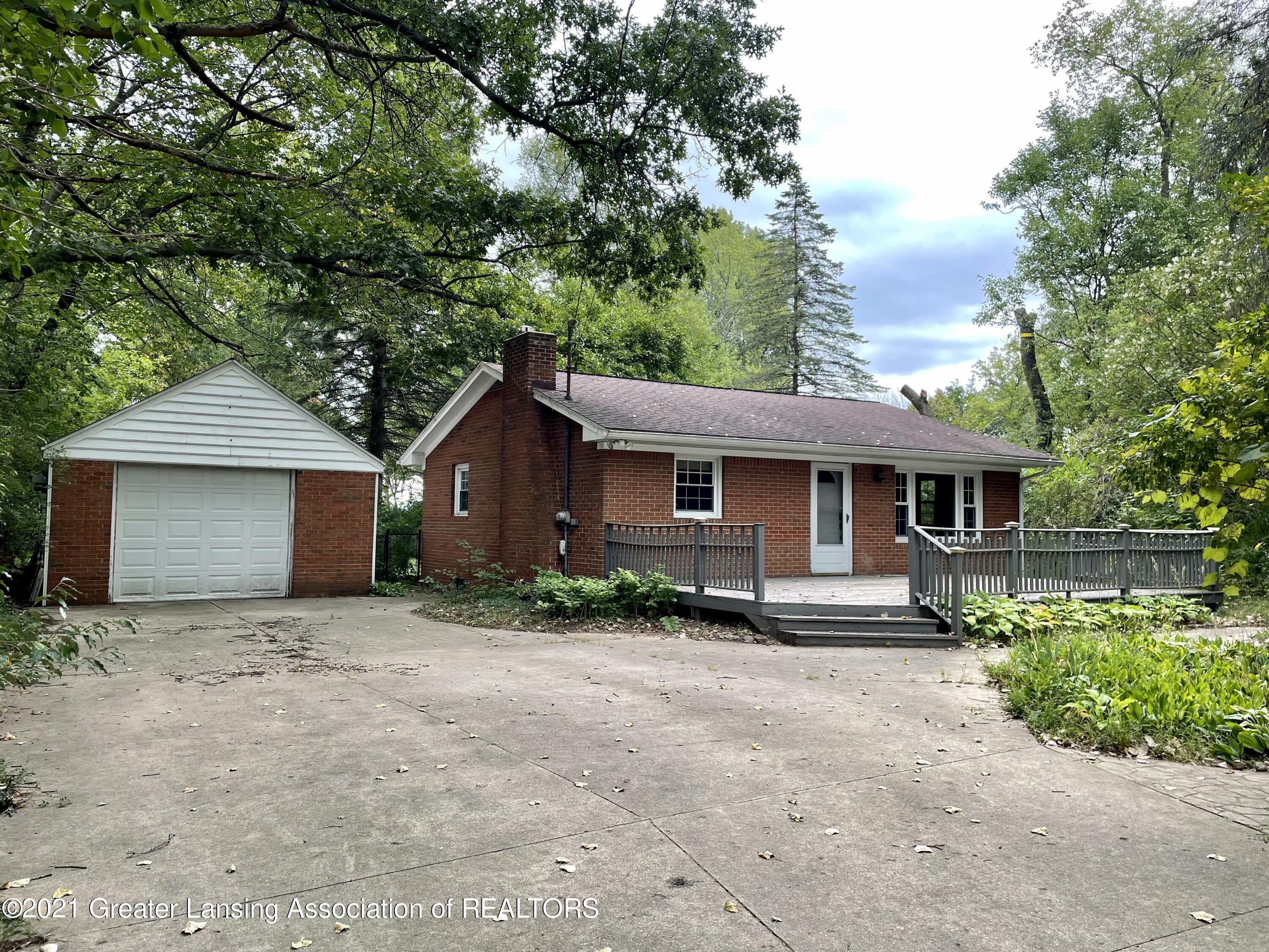 15547 Webster Road Bath, MI 48808 - Photo 1 of 17 Front