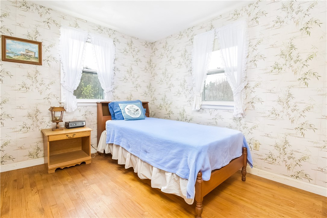 13 Tidewater Road Narragansett, RI 02882 - Photo 12 of 26