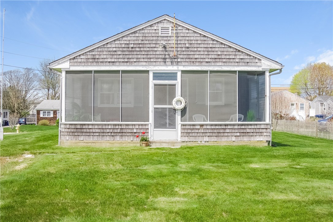 13 Tidewater Road Narragansett, RI 02882 - Photo 20 of 26