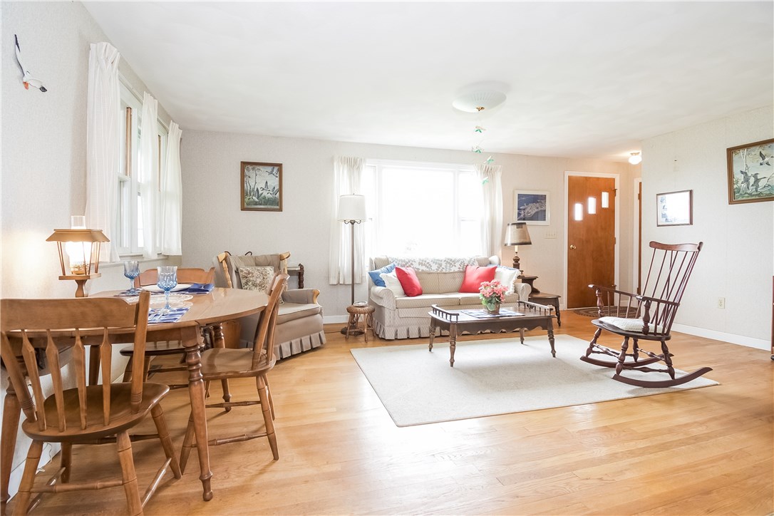13 Tidewater Road Narragansett, RI 02882 - Photo 4 of 26