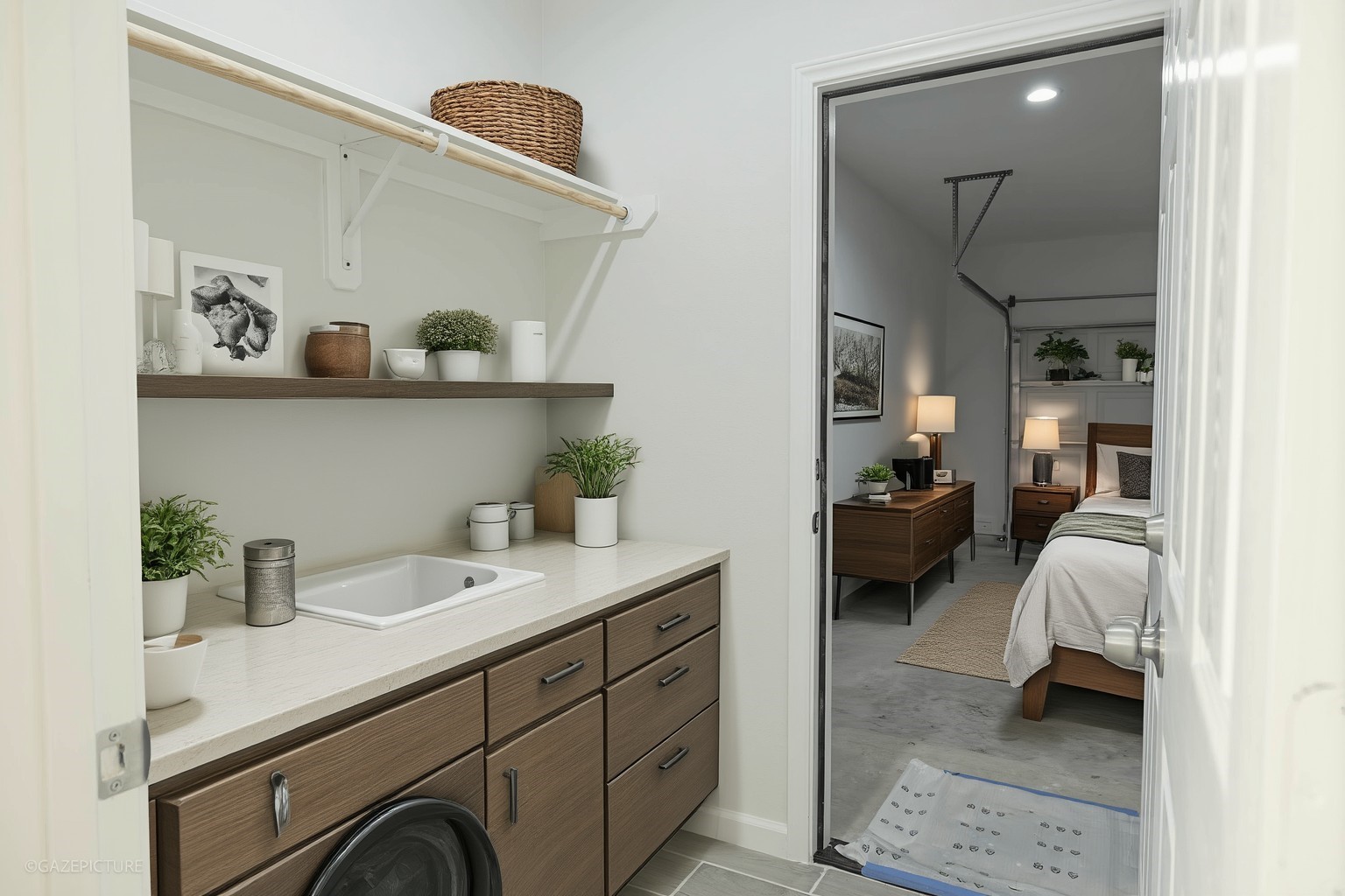 20733 Emerald Street Prairie View, TX 77484 - Photo 28 of 34 a en suite bathroom with a sink and a mirror