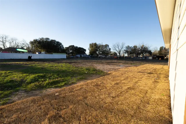 a view of a lake view