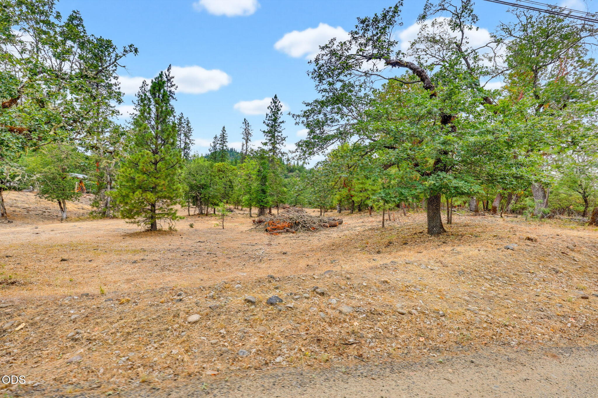 2697 Old Ferry Road Shady Cove, OR 97539 - Photo 18 of 20