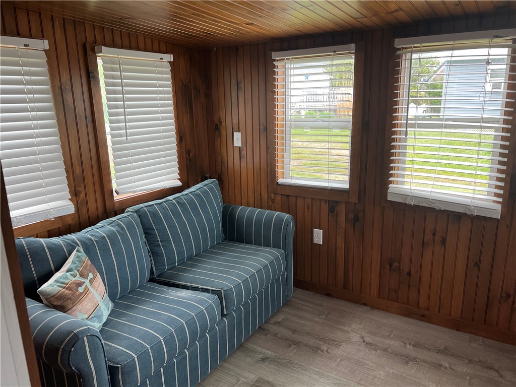 271 Great Island Road Narragansett, RI 02882 - Photo 23 of 36