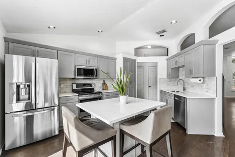 $995,000 | 583 Canoe Point, Delray Beach, FL 33444