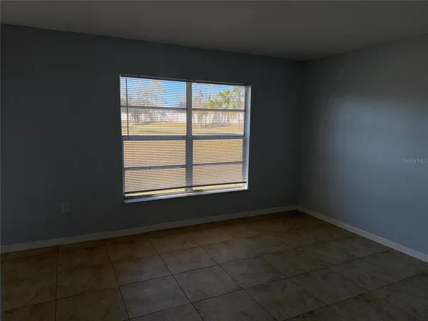 $1,700 | 327 Dundee Drive, Poinciana, FL 34759