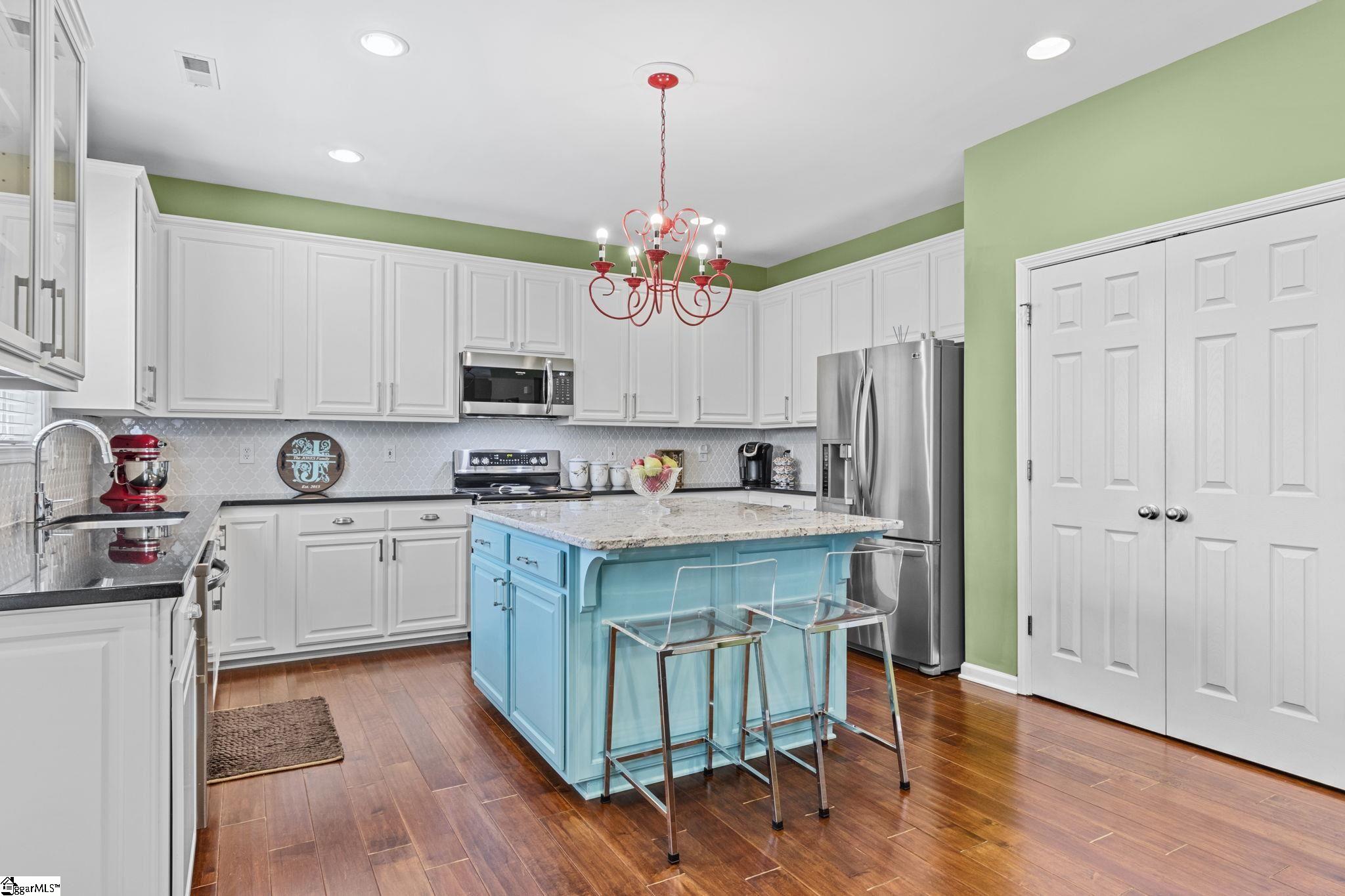 4 Morning Ivy Road Greenville, SC 29607 - Photo 11 of 34 Gallery Image 11