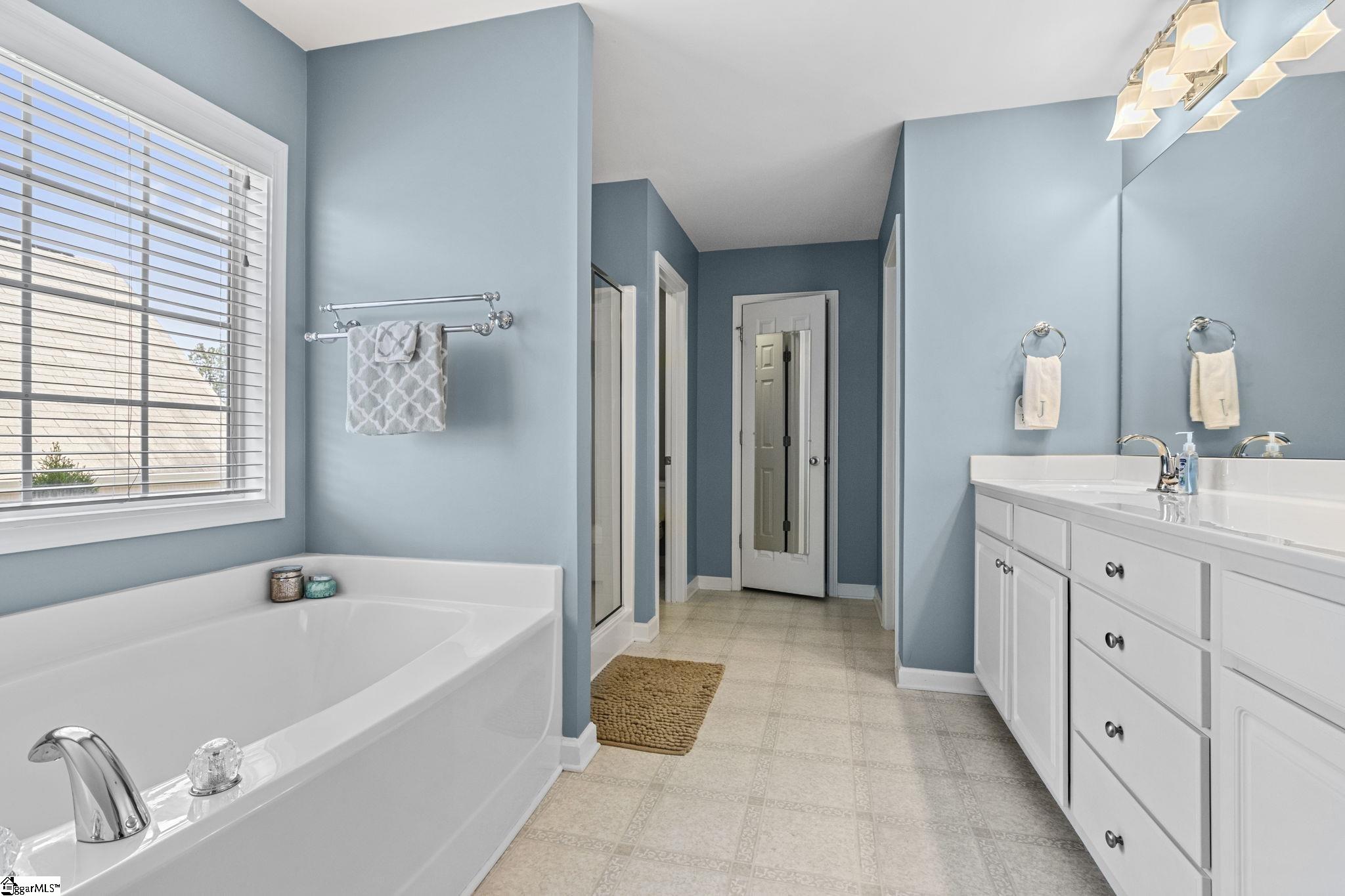 4 Morning Ivy Road Greenville, SC 29607 - Photo 17 of 34 Gallery Image 17