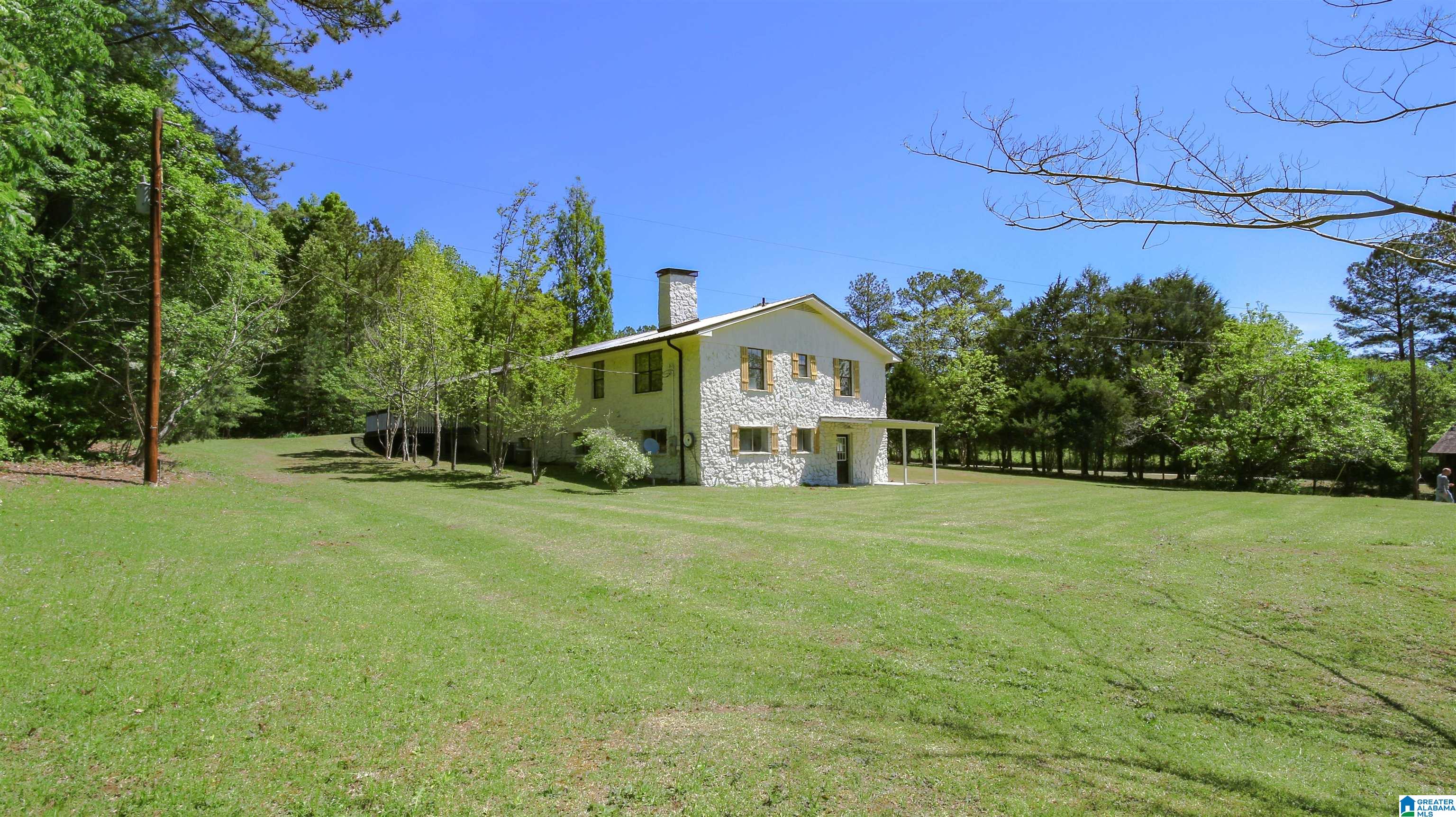 1453 Crawford Cove Road Springville, AL 35146 - Photo 14 of 51