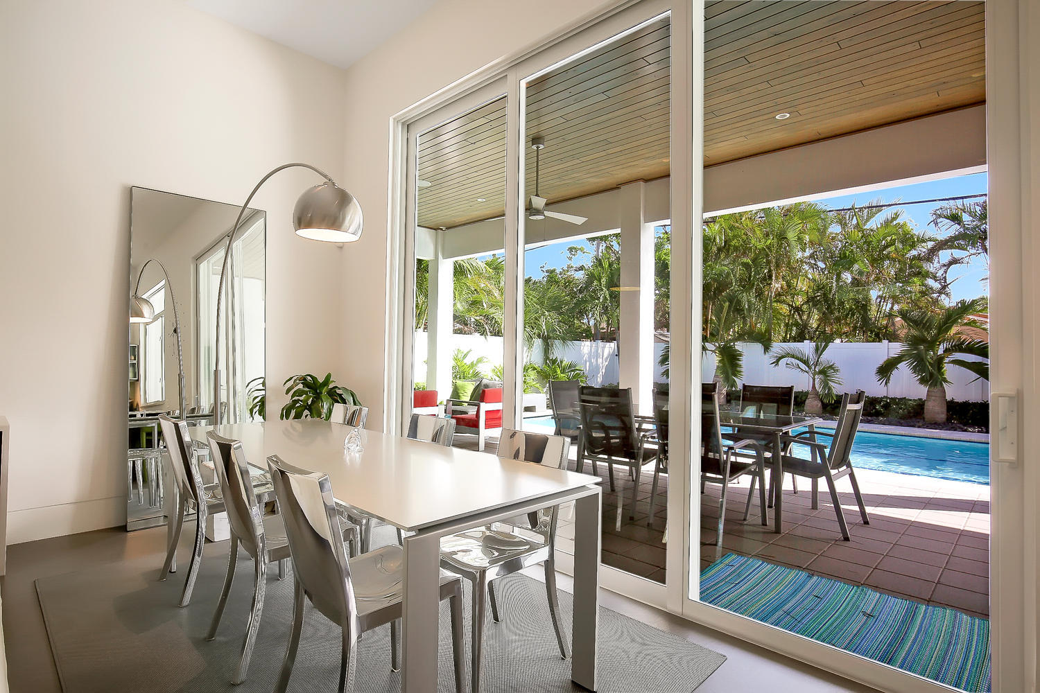 218 Bamboo Road Palm Beach Shores, FL 33404 - Photo 6 of 24 218 Bamboo Rd Palm Beach-large-007-5-Din