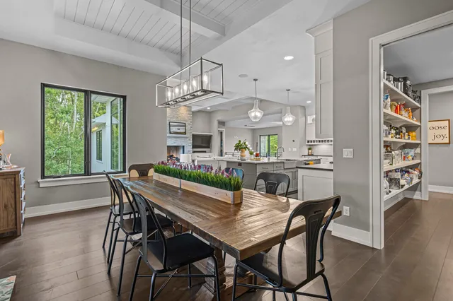 $2,300,000 | 1634 Trinity Ridge Circle, De Pere, WI 54115