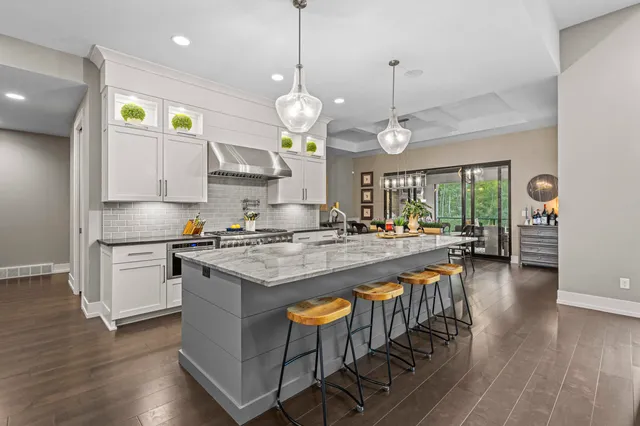 $2,300,000 | 1634 Trinity Ridge Circle, De Pere, WI 54115