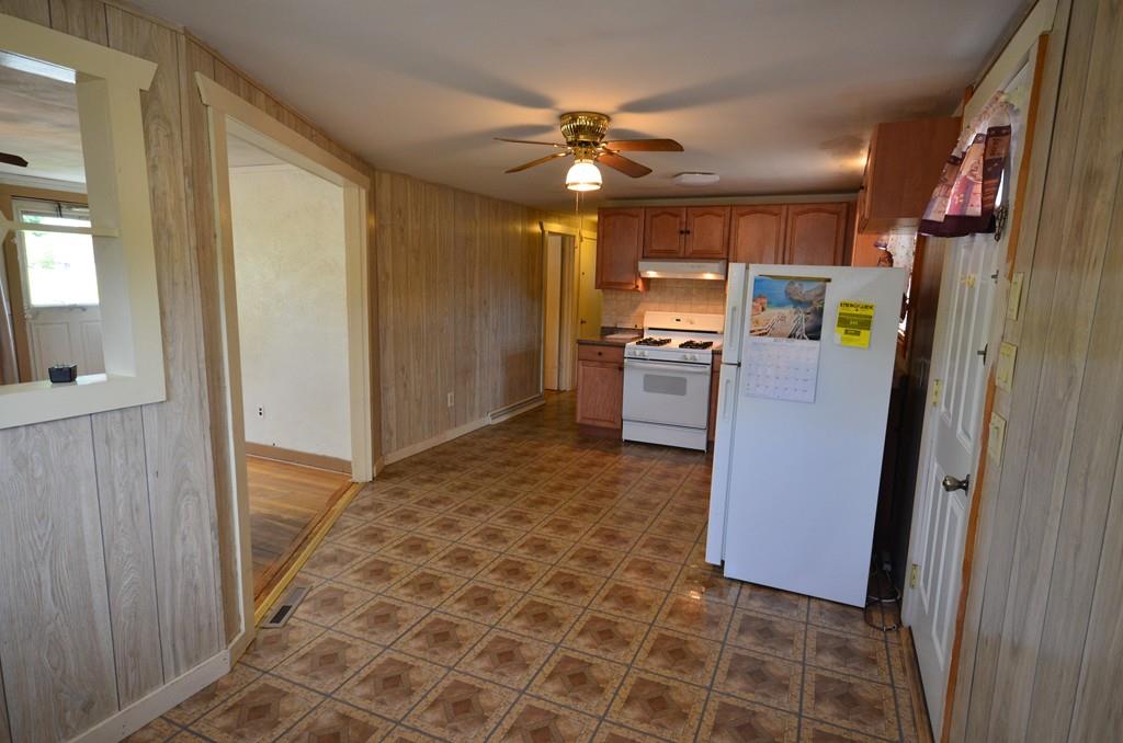 38 Cushing Road Webster, MA 01570 - Photo 8 of 18