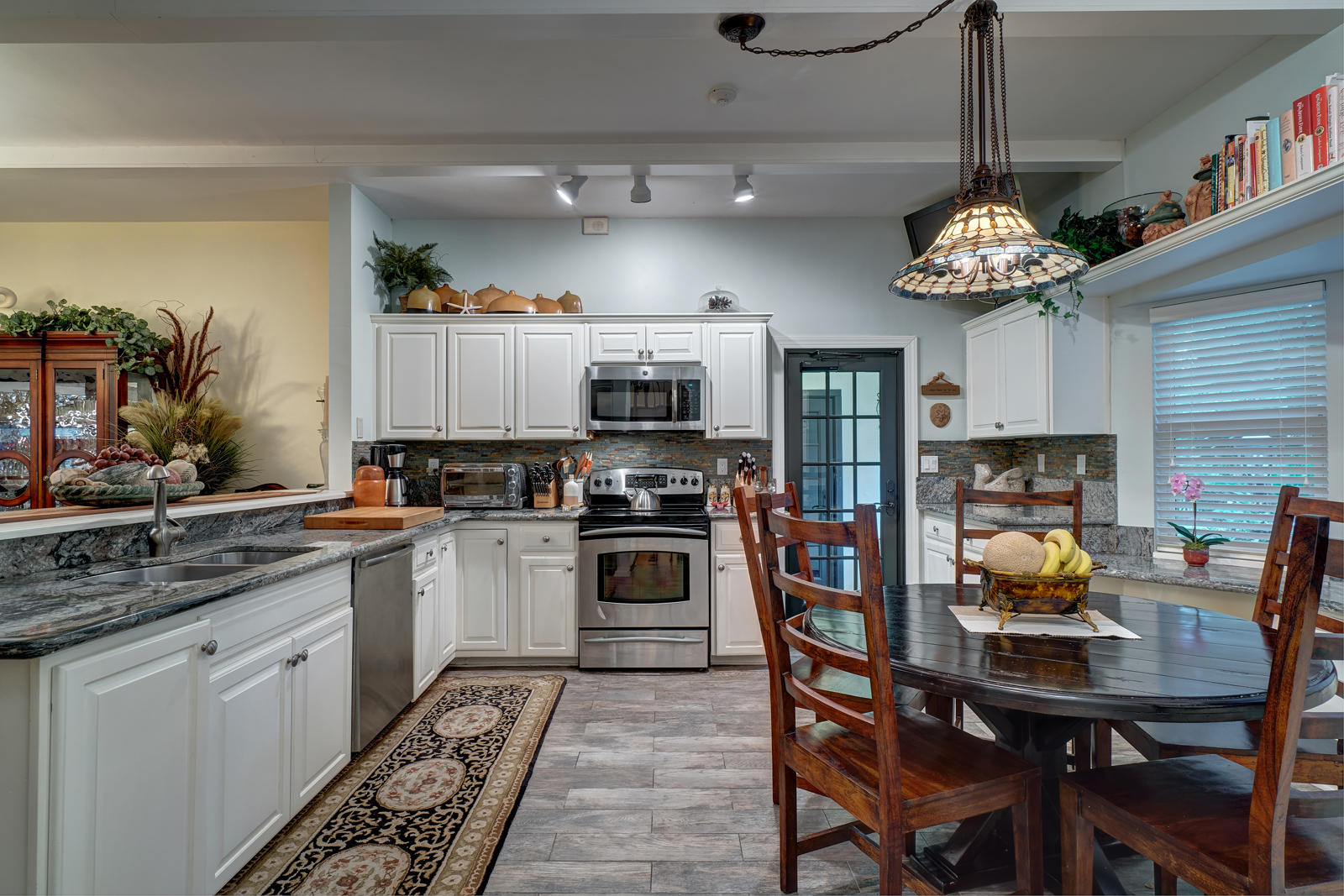 3860 Lone Pine Road Delray Beach, FL 33445 - Photo 6 of 44 kitchen