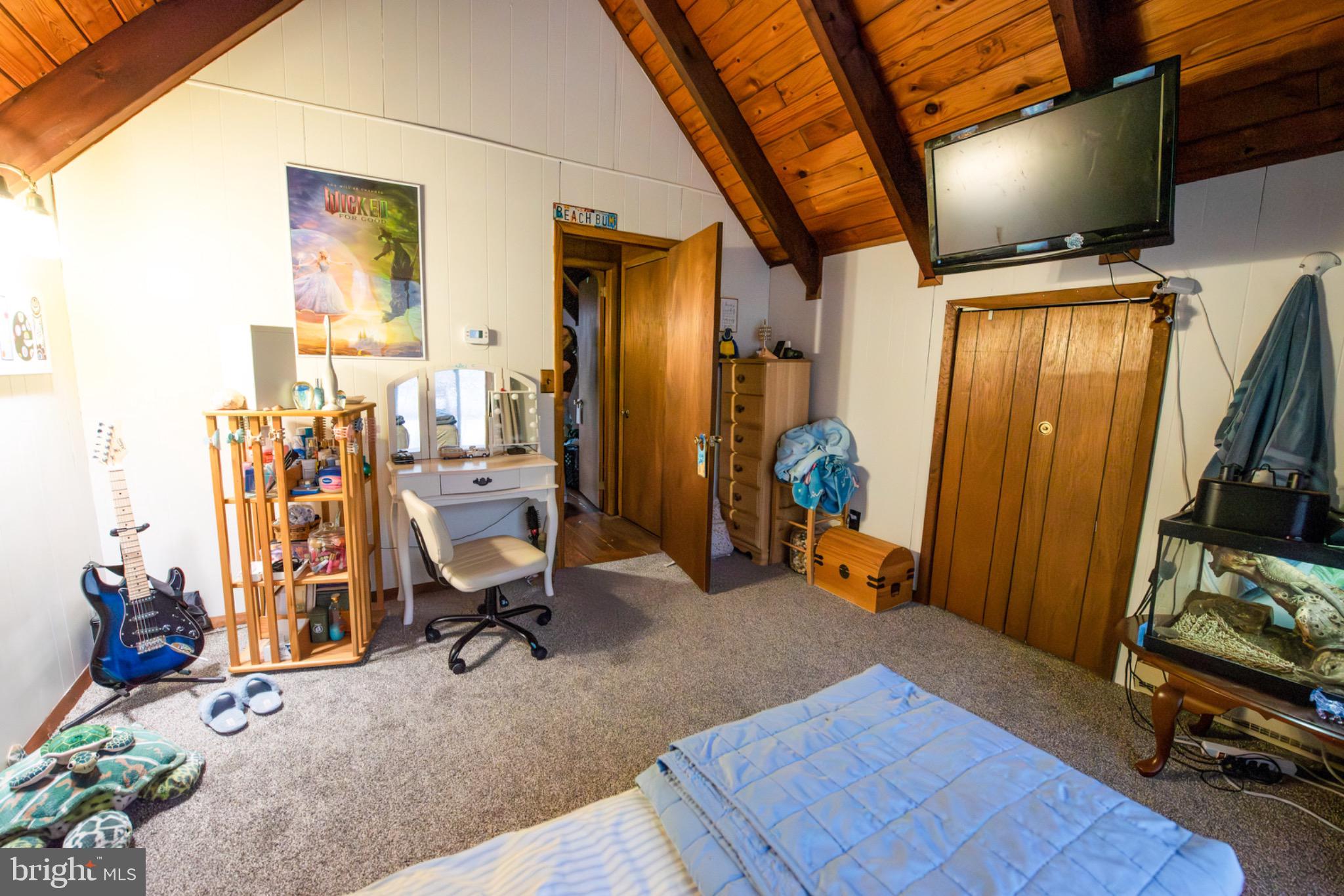 117 Swallow Circle Bushkill, PA 18324 - Photo 34 of 47 a view of a room with gym equipment