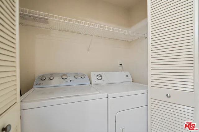 $2,500 | 100 South Alameda Street, Unit 308, Los Angeles, CA 90012