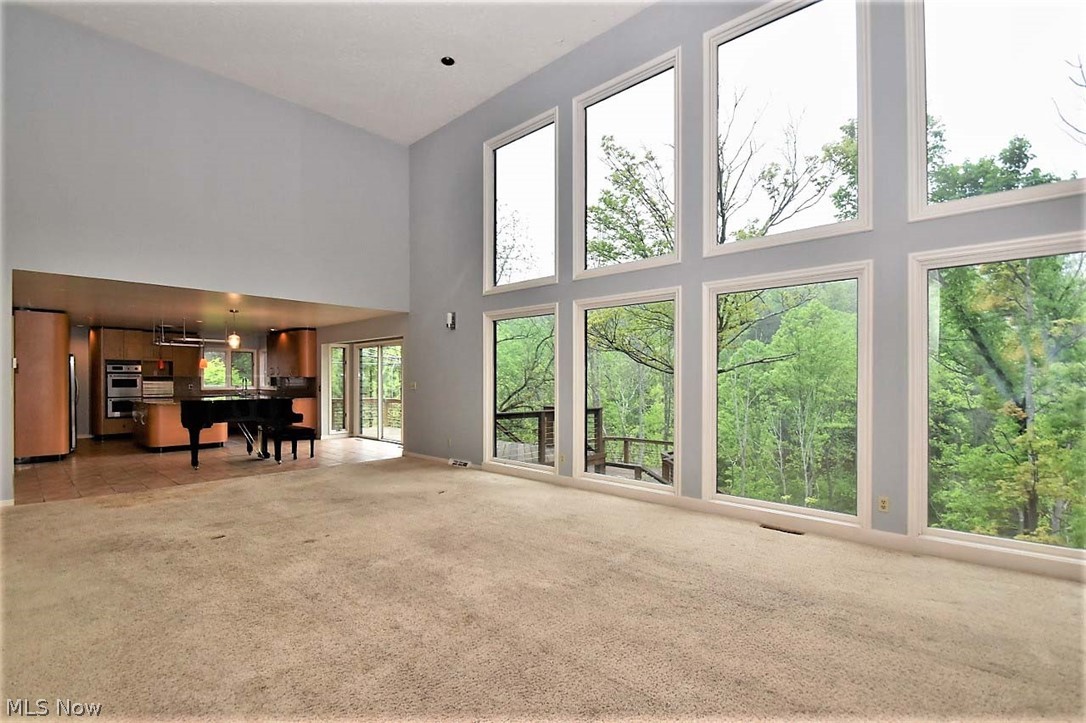 9595 Fitzwater Road Brecksville, OH 44141 - Photo 6 of 14