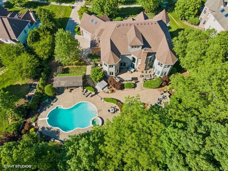 627 Alberosky Way Batavia, IL 60510 - Photo 56 of 73 an aerial view of a house with garden space and street view