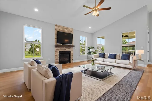 $500,000 | 237 Meridian Oaks Drive, Glen Carbon, IL 62034