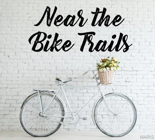 $500,000 | 237 Meridian Oaks Drive, Glen Carbon, IL 62034