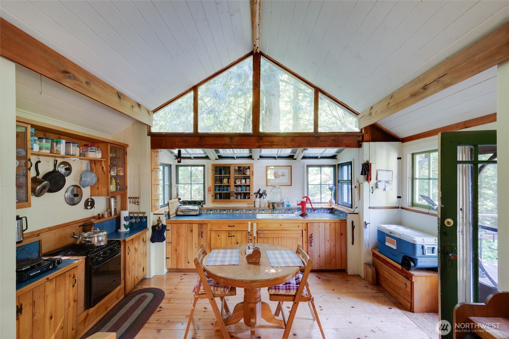 4315 Nordum Road Everson, WA 98247 - Photo 27 of 40 a dining room with furniture and a window