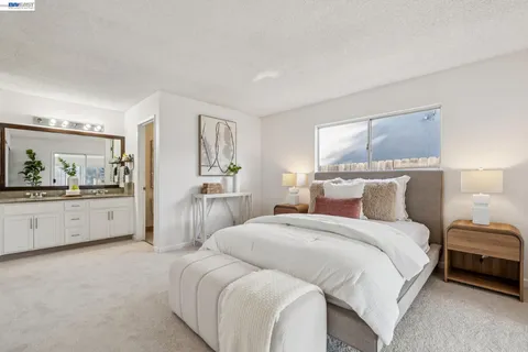 $999,000 | 28071 Dobbel Avenue, Hayward, CA 94542