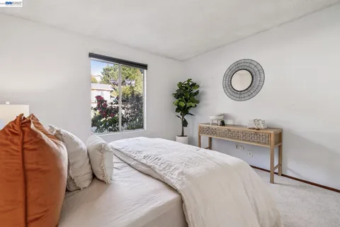 $999,000 | 28071 Dobbel Avenue, Hayward, CA 94542