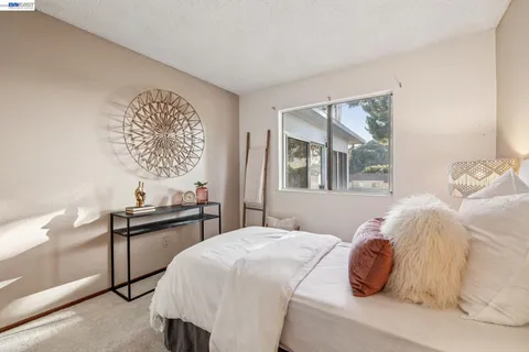 $999,000 | 28071 Dobbel Avenue, Hayward, CA 94542