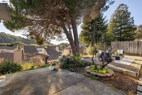 $999,000 | 28071 Dobbel Avenue, Hayward, CA 94542