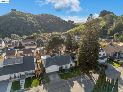 $999,000 | 28071 Dobbel Avenue, Hayward, CA 94542