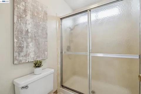 $999,000 | 28071 Dobbel Avenue, Hayward, CA 94542