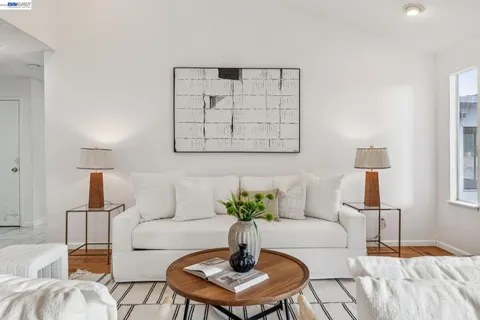 $999,000 | 28071 Dobbel Avenue, Hayward, CA 94542