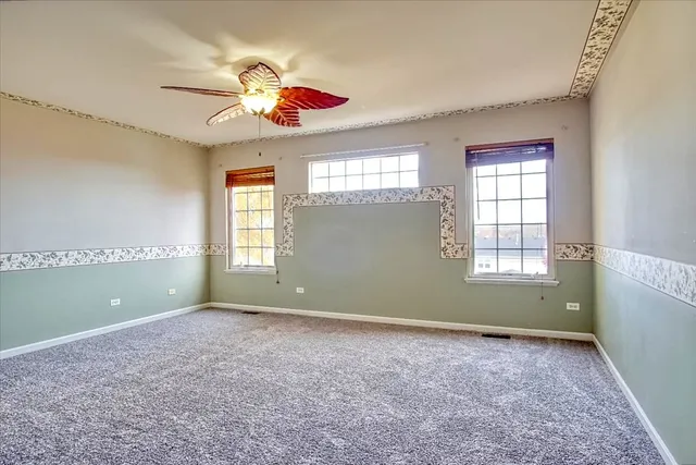 $420,000 | 1731 Redwood Lane, McHenry, IL 60051