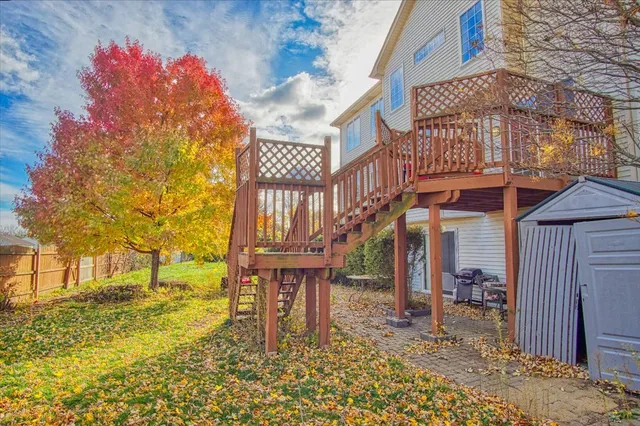 $420,000 | 1731 Redwood Lane, McHenry, IL 60051